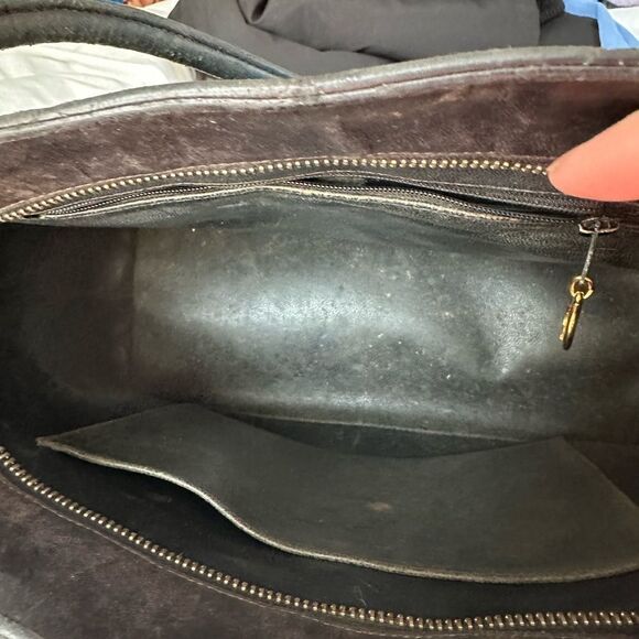 CHANEL Brown Quilted Shoulder Bag with Gold Accents - Picture 14 of 16